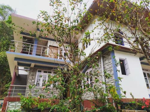 Aadhya Homestay