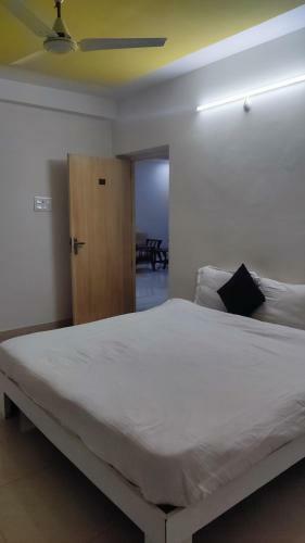Hotel Cyc 008 Udaya Elite Apartment