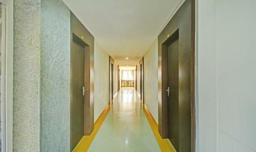 Treebo Trend Blue Dawn Hotels Gachibowli