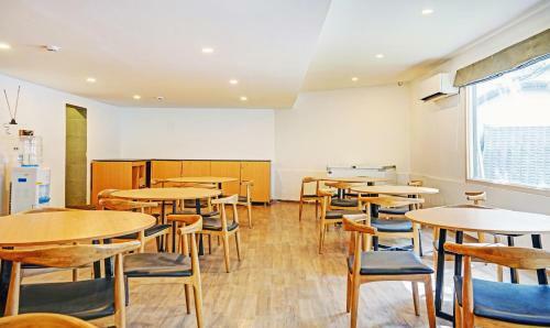 Treebo Tryst Vashistha Hotel