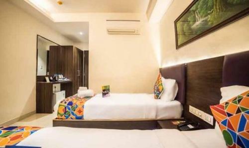 Hotel Prowell Crown