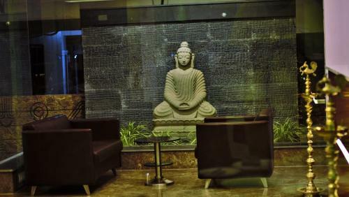 Hotel Prowell Crown