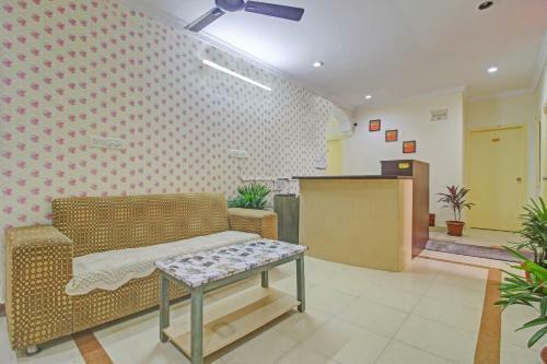 Oyo 84786 Hotel Silver Moon