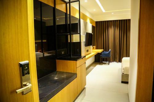 Hotel Sri Vengamamba Grand