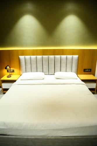 Hotel Sri Vengamamba Grand