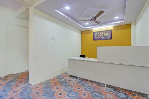 Oyo 84232 Hotel Lavish Stay