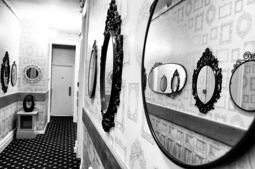 The Hotel Commodore