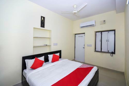 Oyo 28059 Hotel Wayside