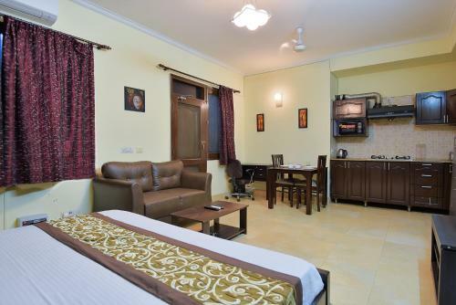 Hotel Studios Near Fortis