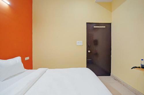 Collection O Glory Hotel