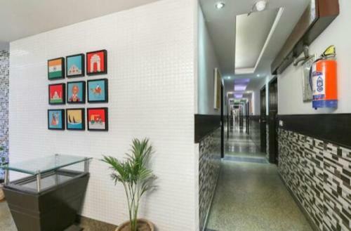 Hotel Sky Lark