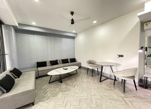 Bedchambers Serviced Apartments - Cyber City