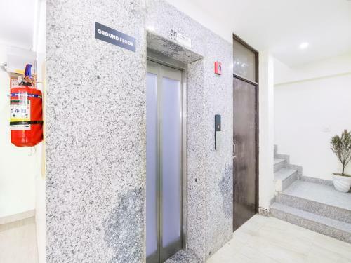 Hotel Collection O 74733 Grewal Residency