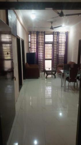Apartamento Emerald Compound Mufis Homestay