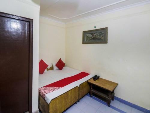 Hotel Oyo Flagship 83236 Royal Residency