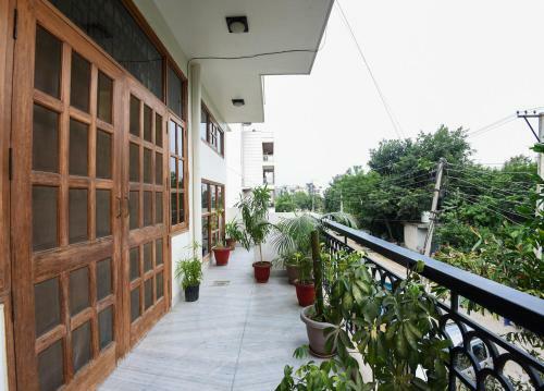 Bedchambers Serviced Apartments - Artemis Hospital