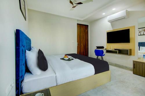 Hotel Collection O 82882 Reebah Suites