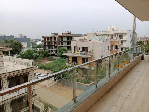 Hostal Royal Palm Residency