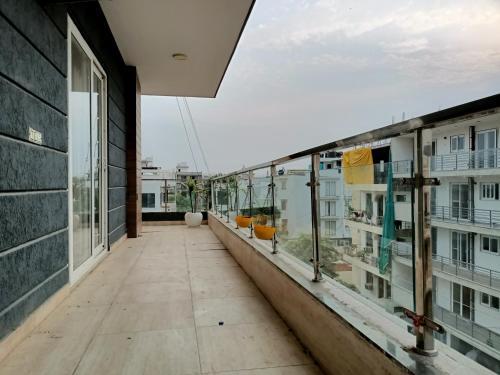 Hostal Royal Palm Residency