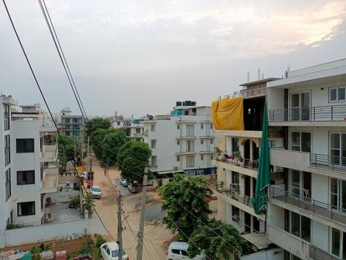 Hostal Royal Palm Residency