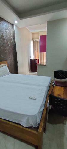 Hostal Royal Palm Residency