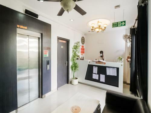 Oyo Flagship 83164 Hotel Grand Inn