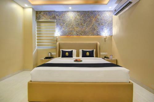 Hotel Collection O 83218 Lux