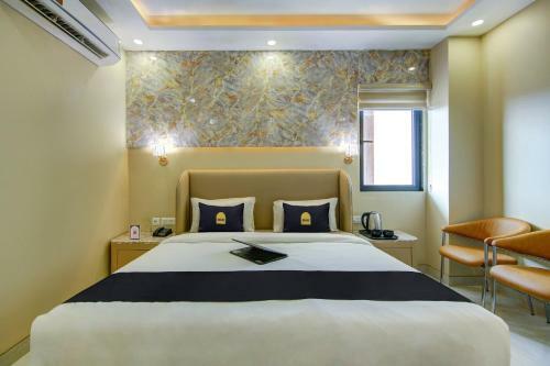 Hotel Collection O 83218 Lux