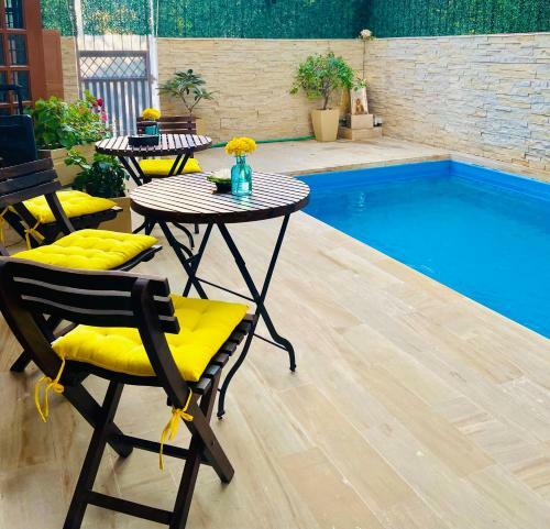 Roshani Pool Villa