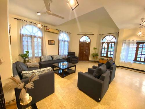 Roshani Pool Villa