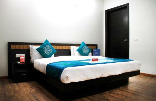 Oyo 2788 Hotel Indira Homes