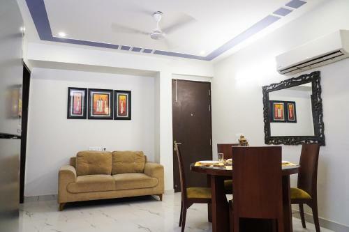 Lime Tree 2 Bhk Serviced Apartment Near Fortis Gurgaon