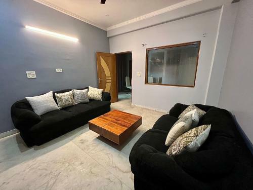 Villa Comfertable 2 Bhk Entire Floor