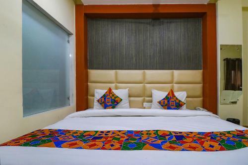 Fabhotel Comfort Residency III