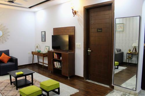 Apartamento Luxury-3br Romantic Gateway Near Golf Course Road