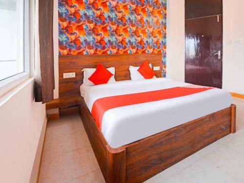 Collection O 62269 Hotel Elegant