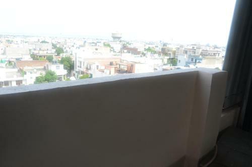 Hotel Shri Sai Paradise