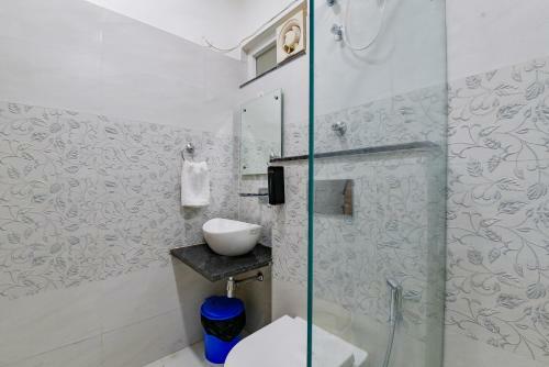 Hotel Purple Orchid