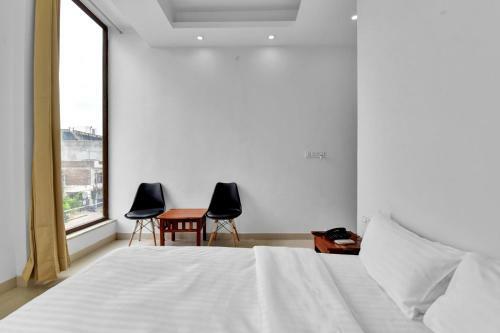 Collection O 74619 Gatsby Hotel
