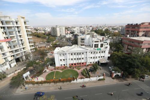 Hotel Empire Regency - A Luxury Hotel
