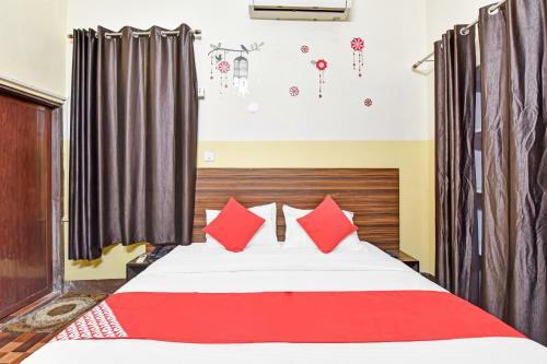 Oyo Flagship 83717 Hotel Welcome