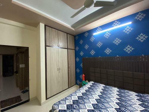 Elegant Room With Party Space