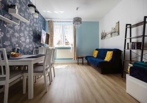 B??kitny Apartament