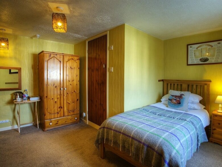 Hostal Tinhay Mill Guest House