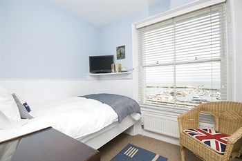 The Royal Harbour Hotel