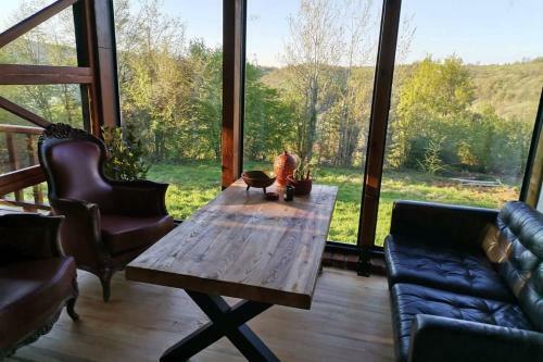 G�lc�k Eriklitepe Milli Park? Yolu �zerinde Da?evi