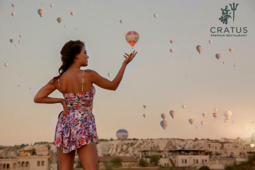 Hotel Luxury Cratus Stone Palace