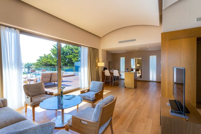 On'live Hotel