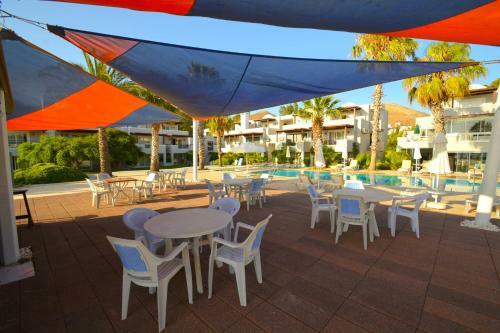 Sea And You Beachfront Apartments