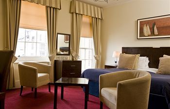 Royal Hotel
